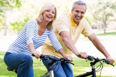 Active Adult Community Versus Retirement Home – What’s the Difference?