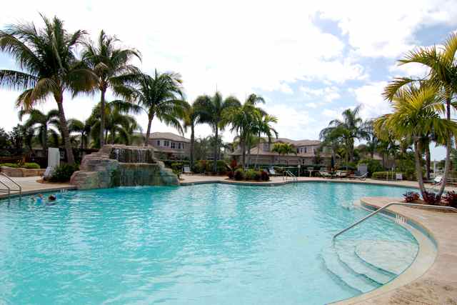 Retire to Sunny Naples, Florida at Vineyards