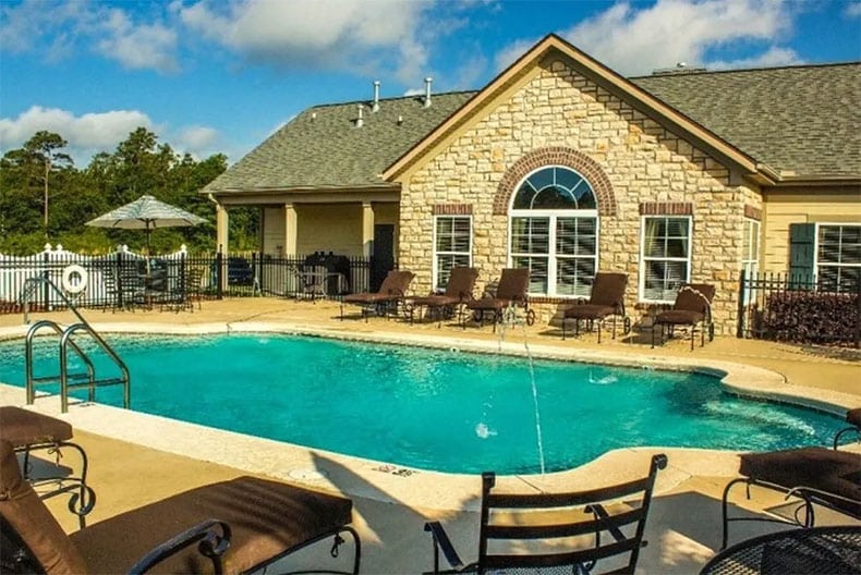 Small clubhouse and pool in Cottages at Pryse Farm - Farragut, TN
