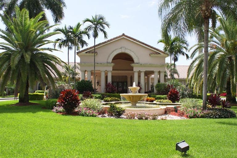 7 Popular Gated 55+ Communities in Boynton Beach, FL