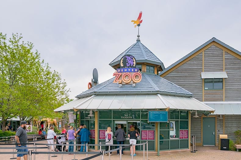 The entrance of the Denver zoo in Denver, Colorado.