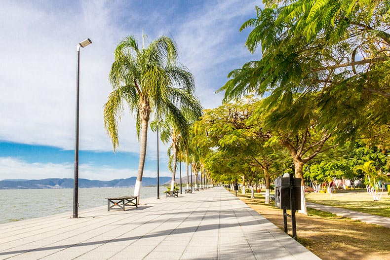 A sidewalk along Lake Chapala in Ajijic, a town in Jalisco, Mexico.