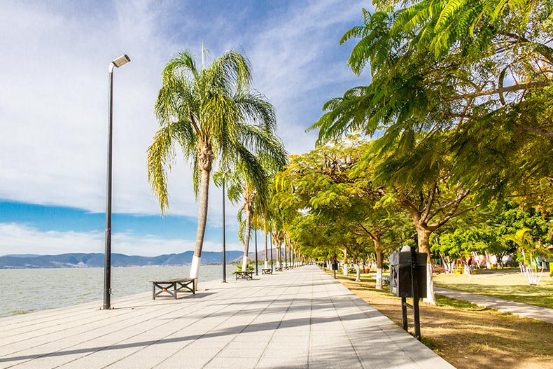 A sidewalk along Lake Chapala in Ajijic, a town in Jalisco, Mexico.