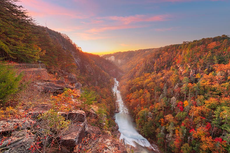 Tallulah Gorge in the autumn season in Tallulah Falls, Georgia.