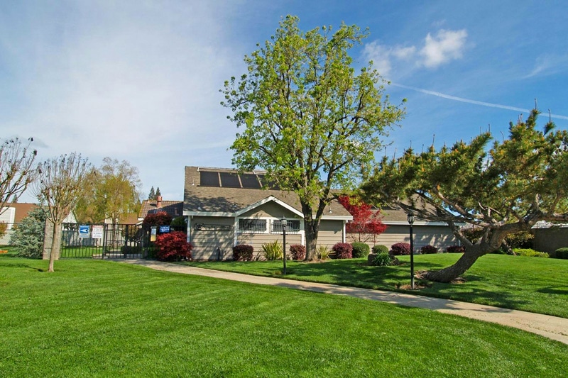Regency Park Modesto 55+ Community Homes For Sale