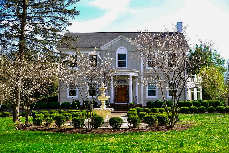 The Silks Club - Lexington, KY