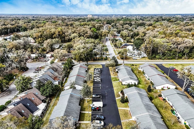 Alhambra Villas Condominiums - DeLand, FL