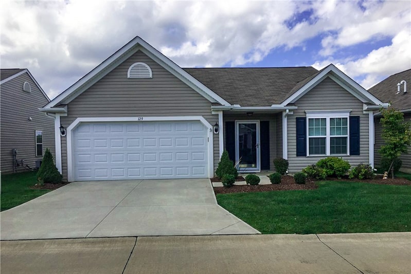 Fieldstone Lakes Homes For Sale Elyria 55+ Community