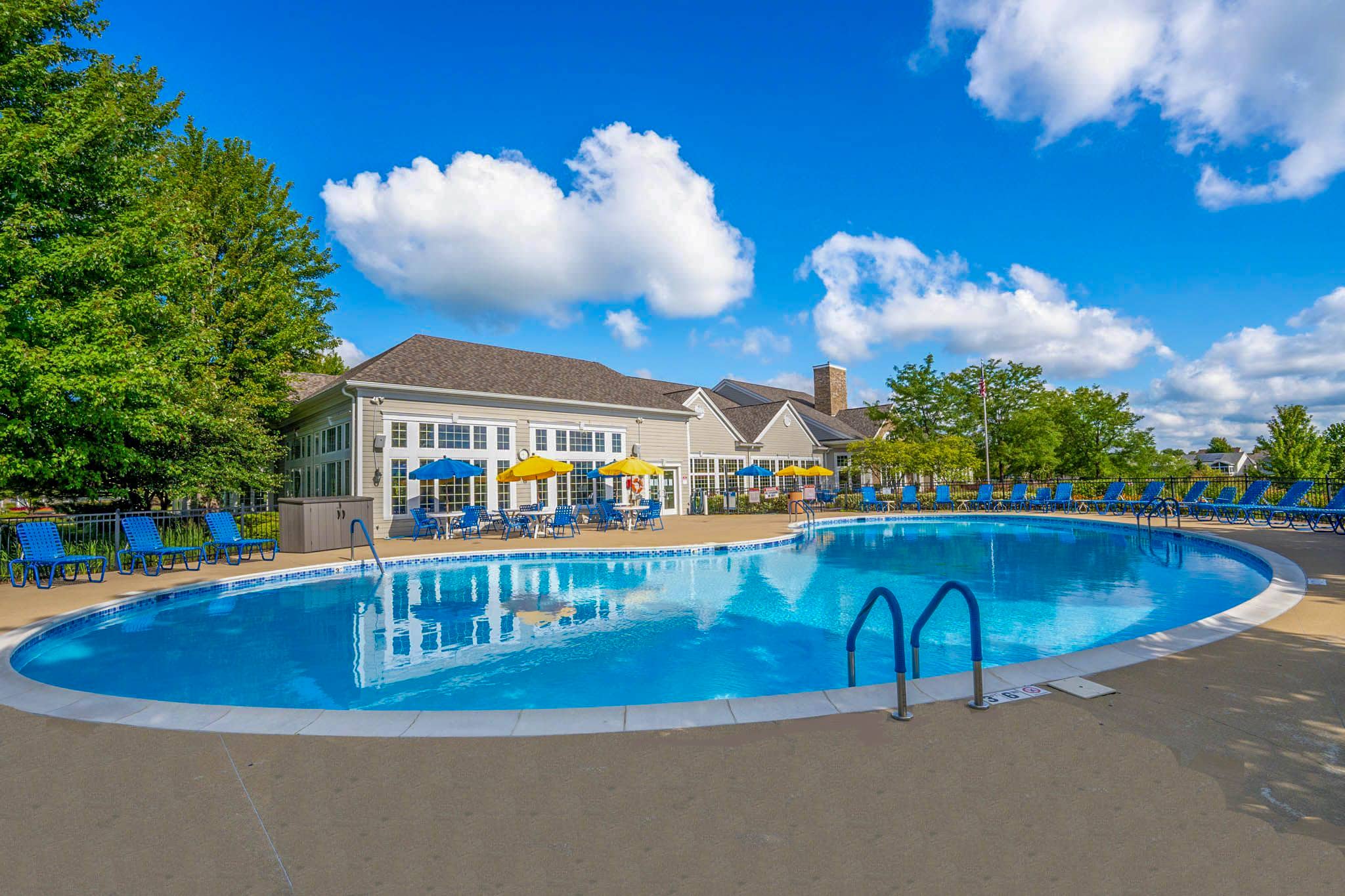 Shorewood Glen - Shorewood, IL