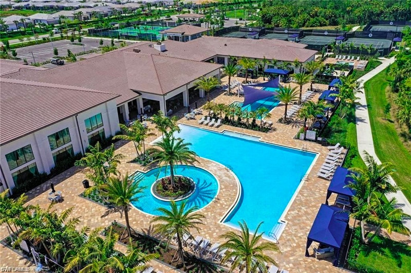 Valencia Trails Homes For Sale 55+ Community Naples