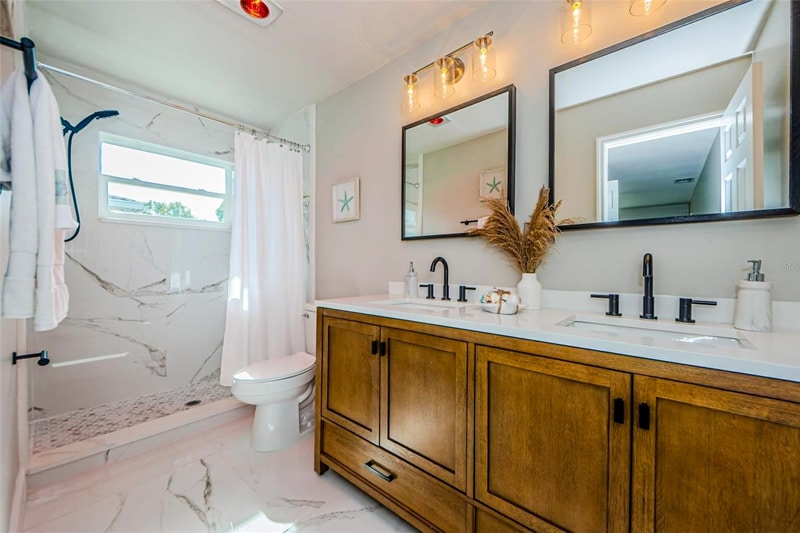 Shower and Dual Vanities