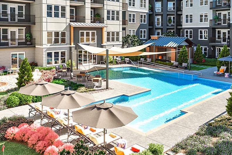 The outdoor pool at Everleigh Halcyon Village, a 55+ apartment community in Georgia.