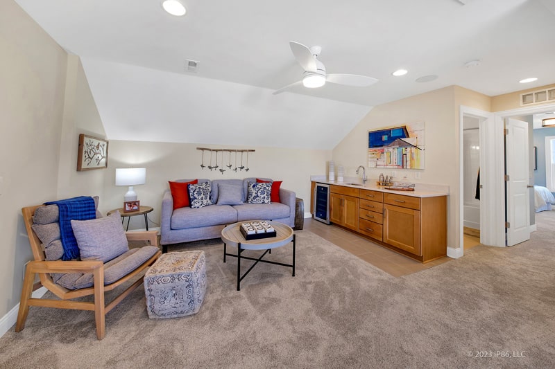 Sitting and Living Area