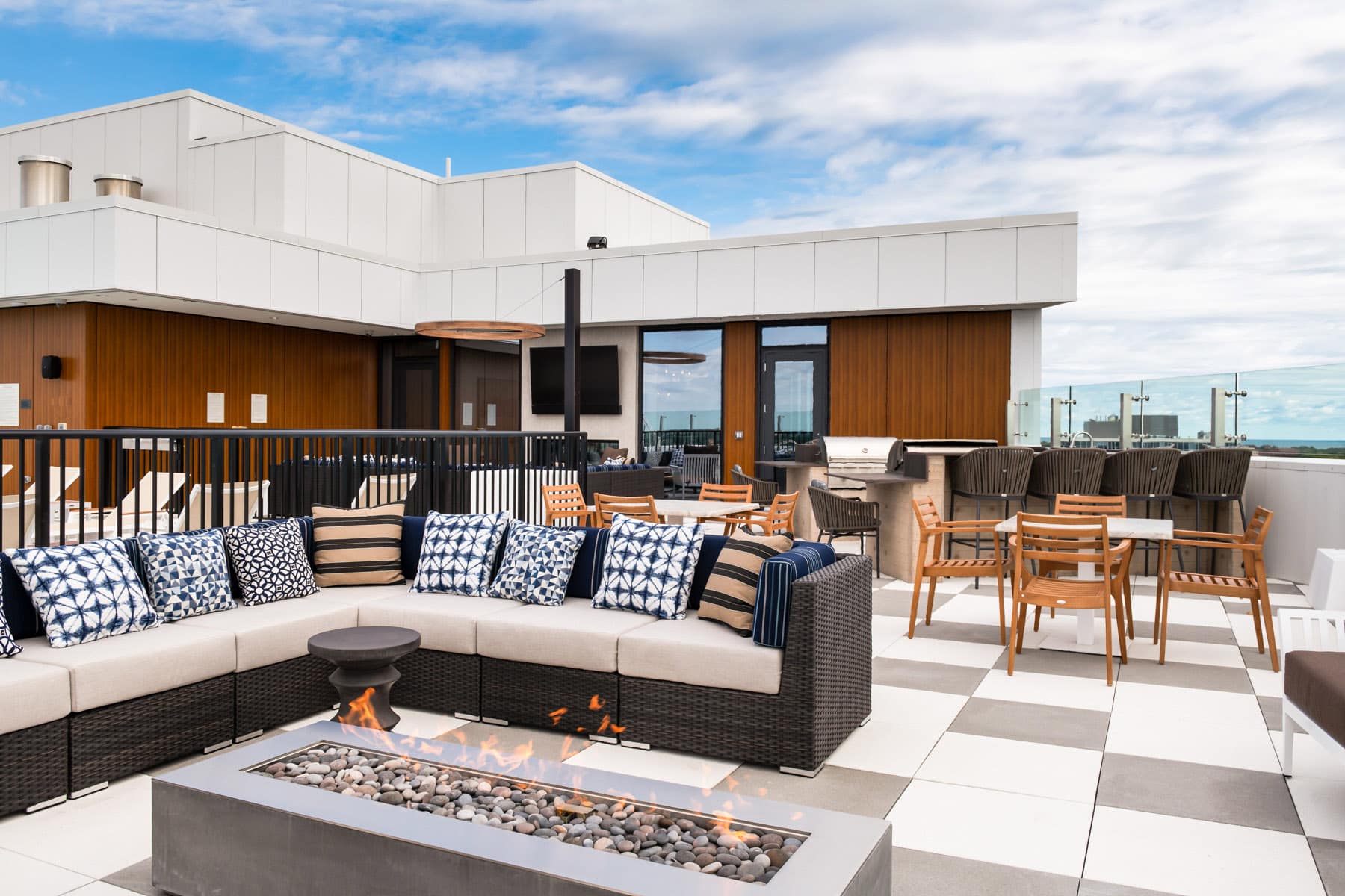 Fireside Rooftop Lounge