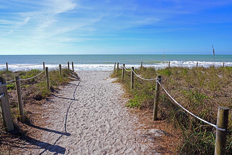 View of the beach in Captiva Island, Florida on a sunny day.