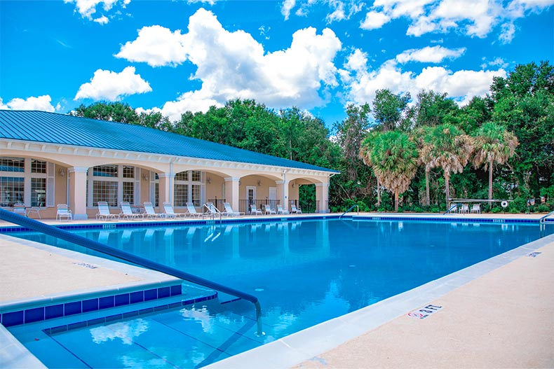 The outdoor pool at Oak Run in Ocala, Florida.