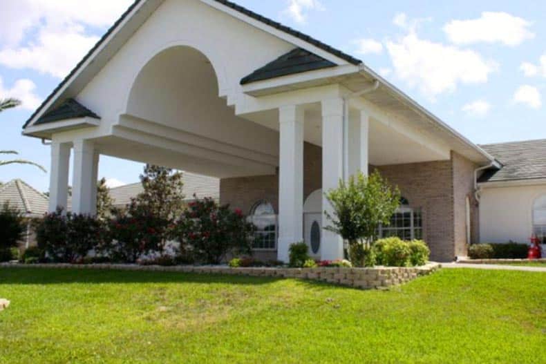 Exterior view of the clubhouse at Ocala Palms in Ocala, Florida.