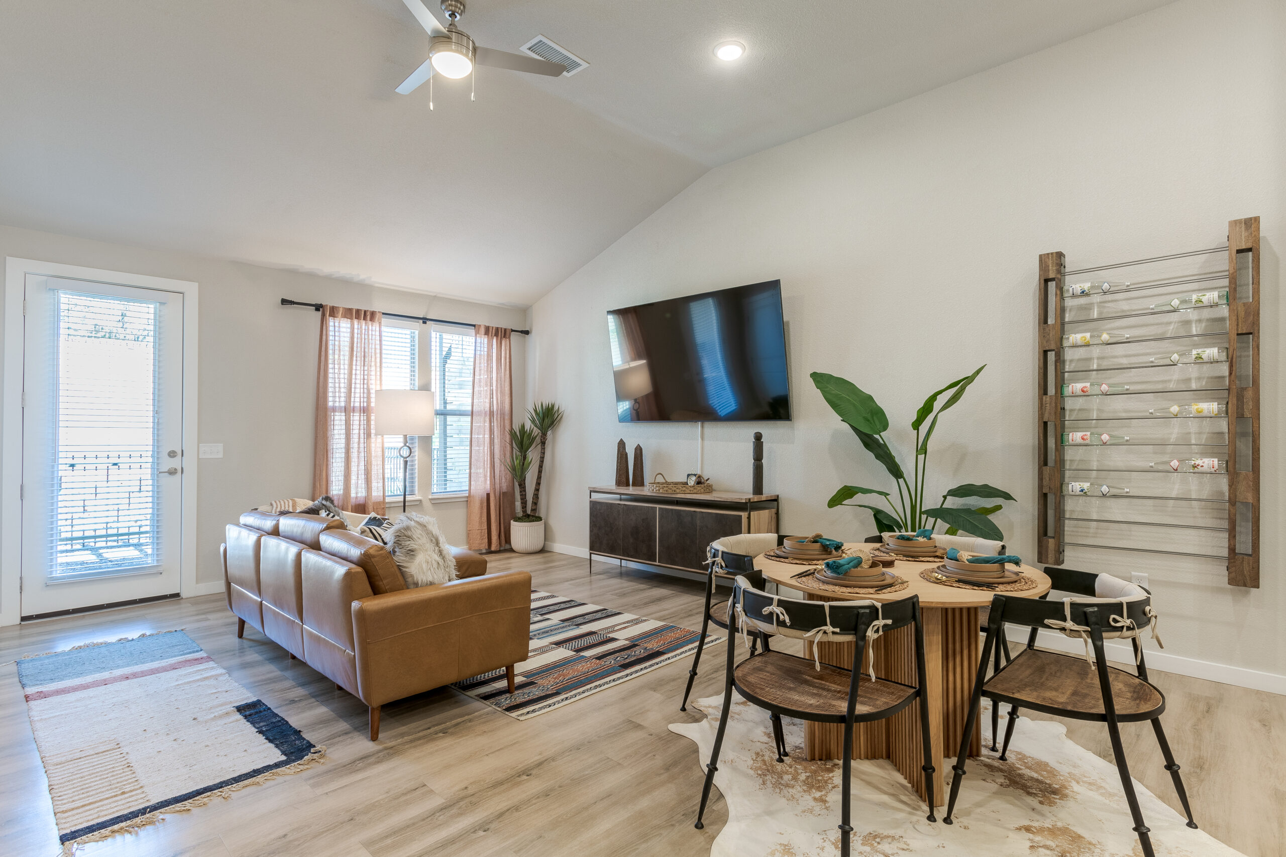 Living and Dining Areas