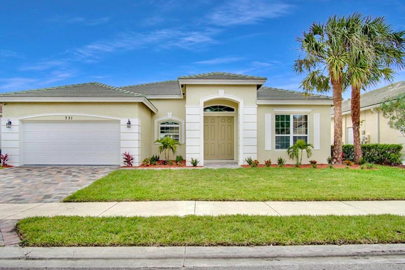 Exterior view of Lake Forest in Port St. Lucie, Florida.