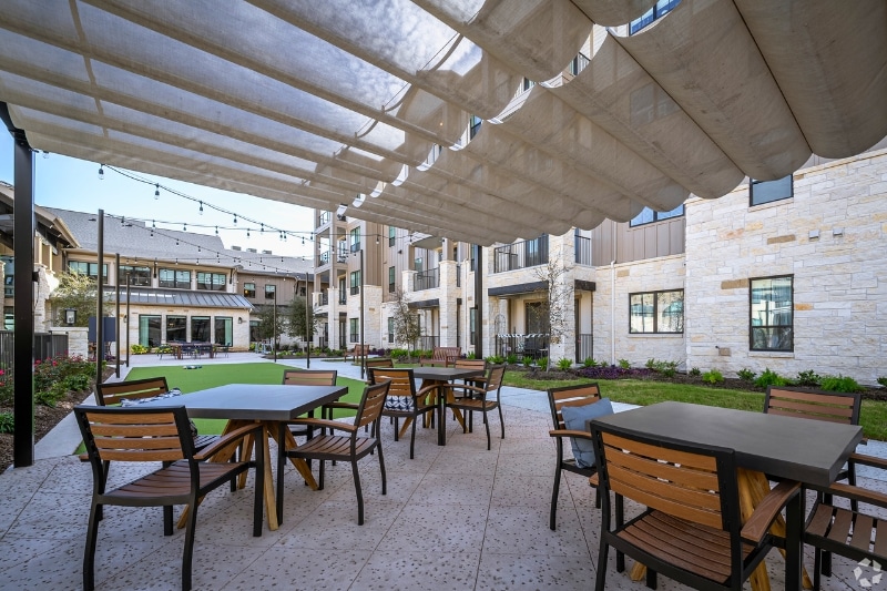 Outdoor Sitting Area