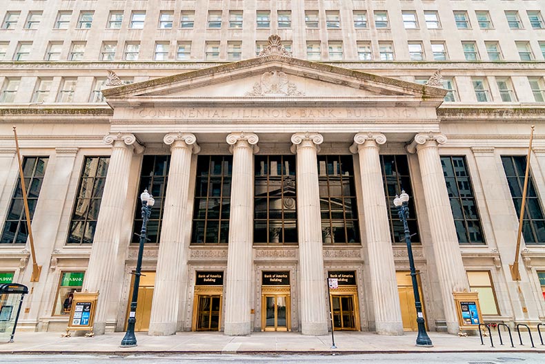 Facade of the Continental Illinois Bank Building at South Lasalle street in Chicago.