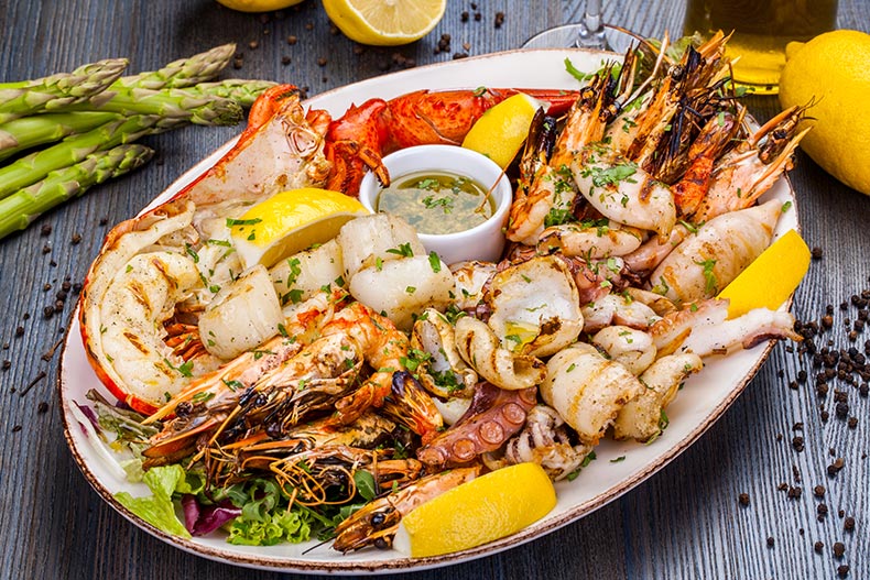 A platter of fresh seafood at a Florida restaurant.