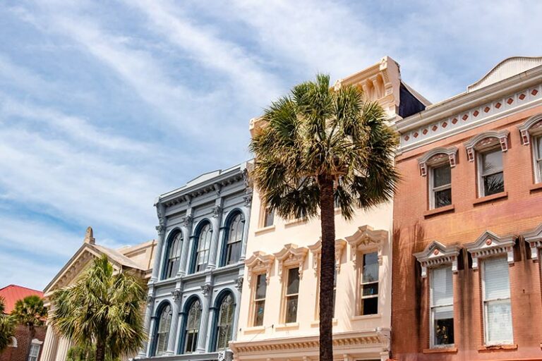 Moving to Charleston? Here's Everything Retirees Need to Know