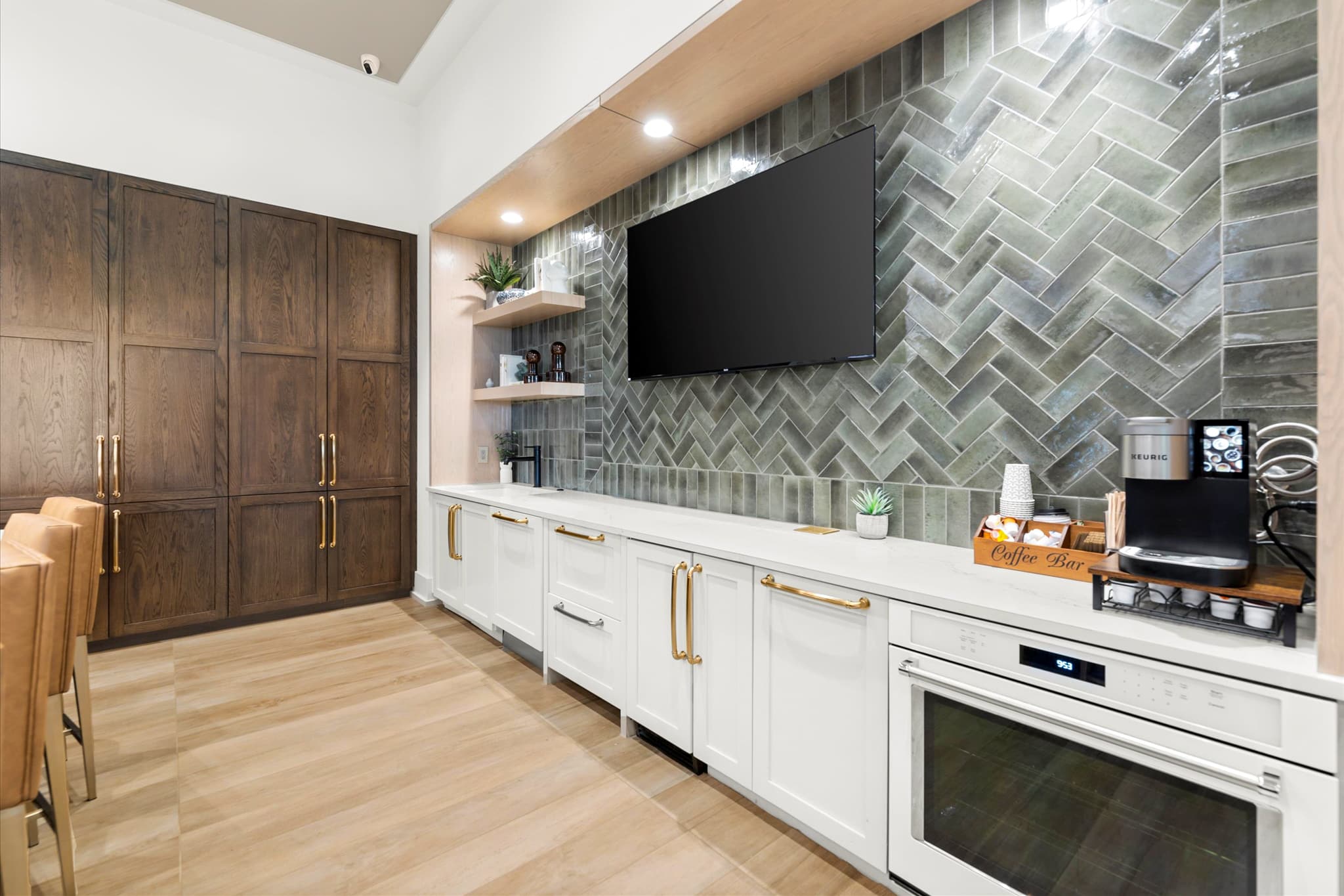 Coffee Bar and TV Lounge