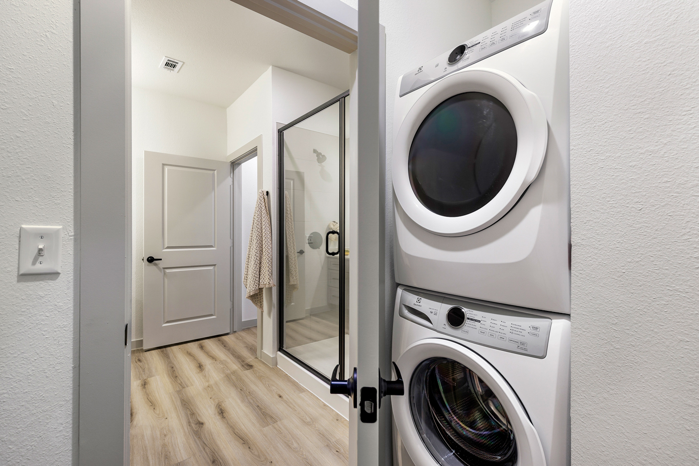 Model Home Laundry