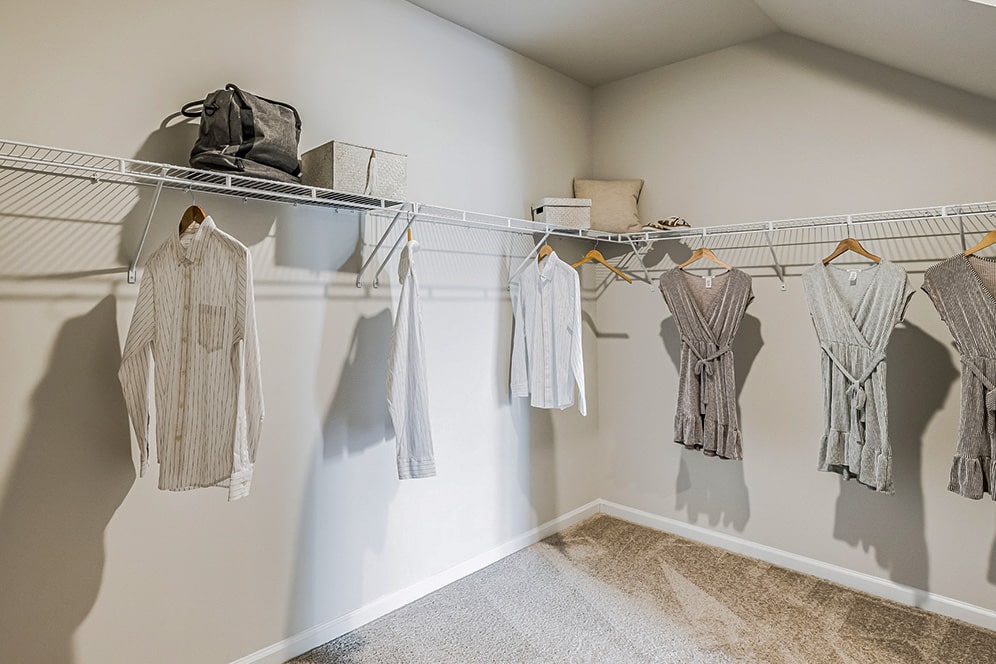 Model Bedroom Closet
