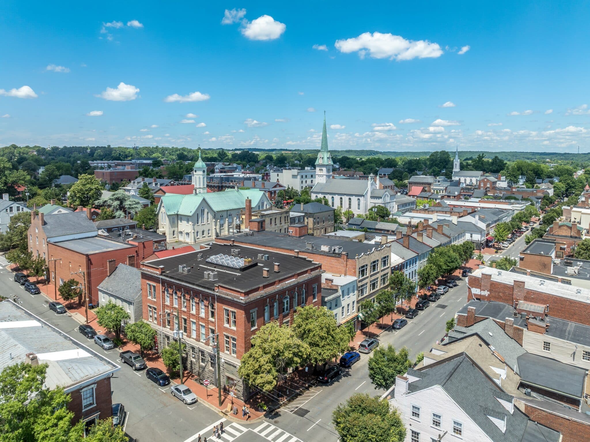 Aerial view of downtown Fredicksburg, VA. 