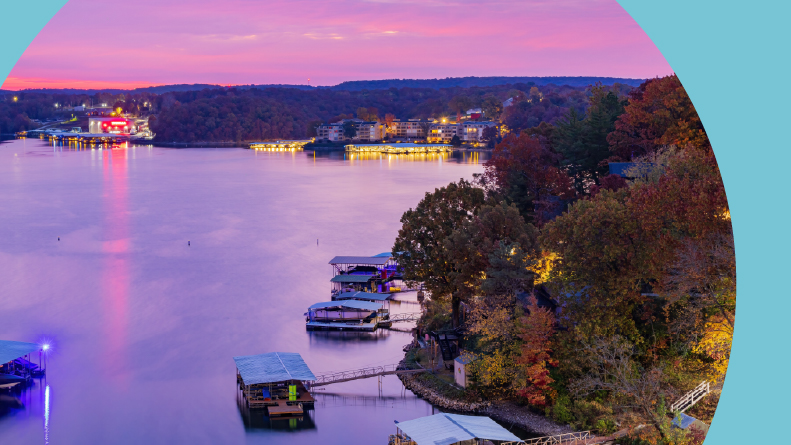 Sunrise high angle view of Lake Ozark at Missouri.