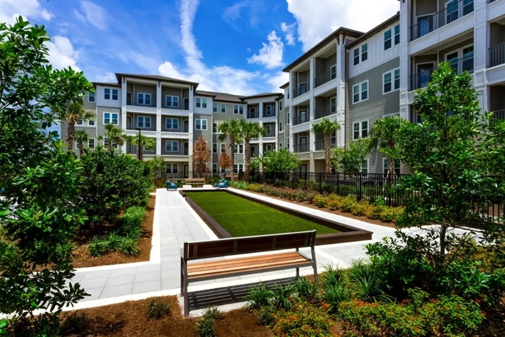 55+ Apartments for Rent: Discover the Hottest Markets Across the U.S.