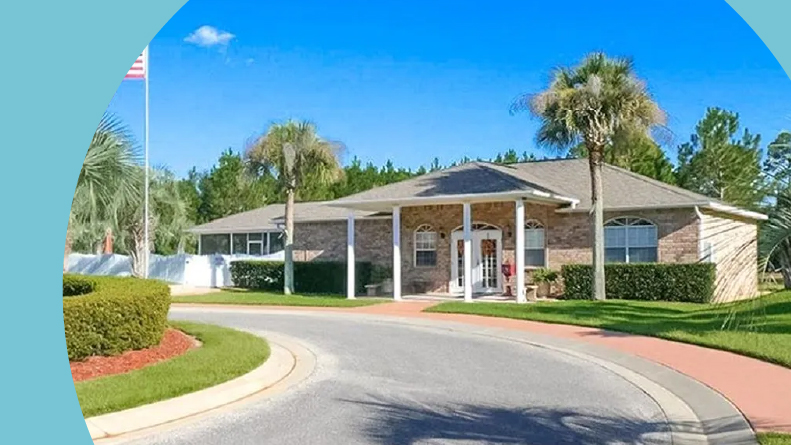 The entrance to Windsor Villas in Milton, Florida.