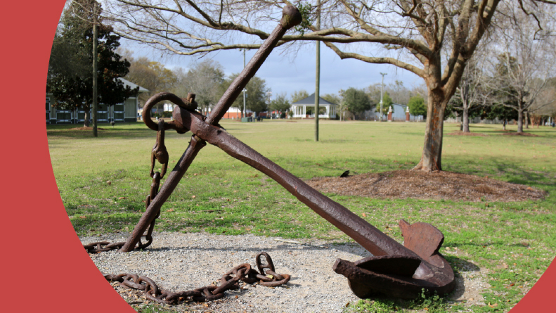 A large boat anchor in Foley, Alabama.