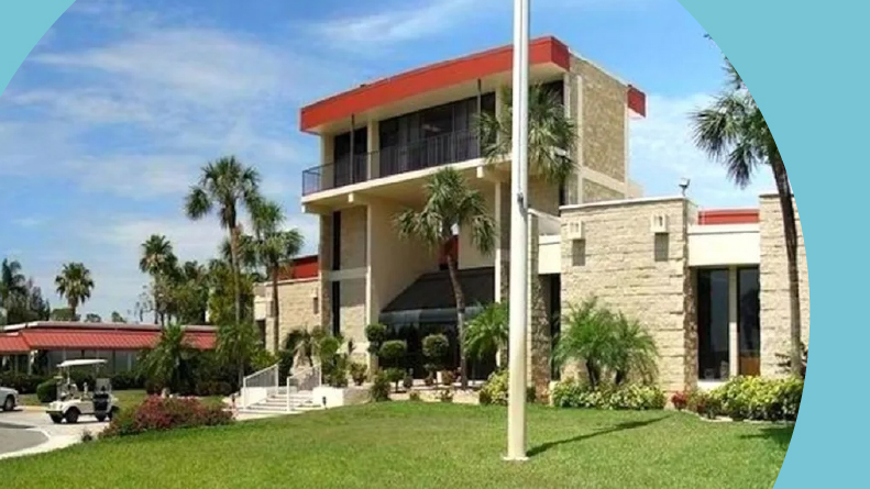 Exterior view of the clubhouse at Seven Lakes.