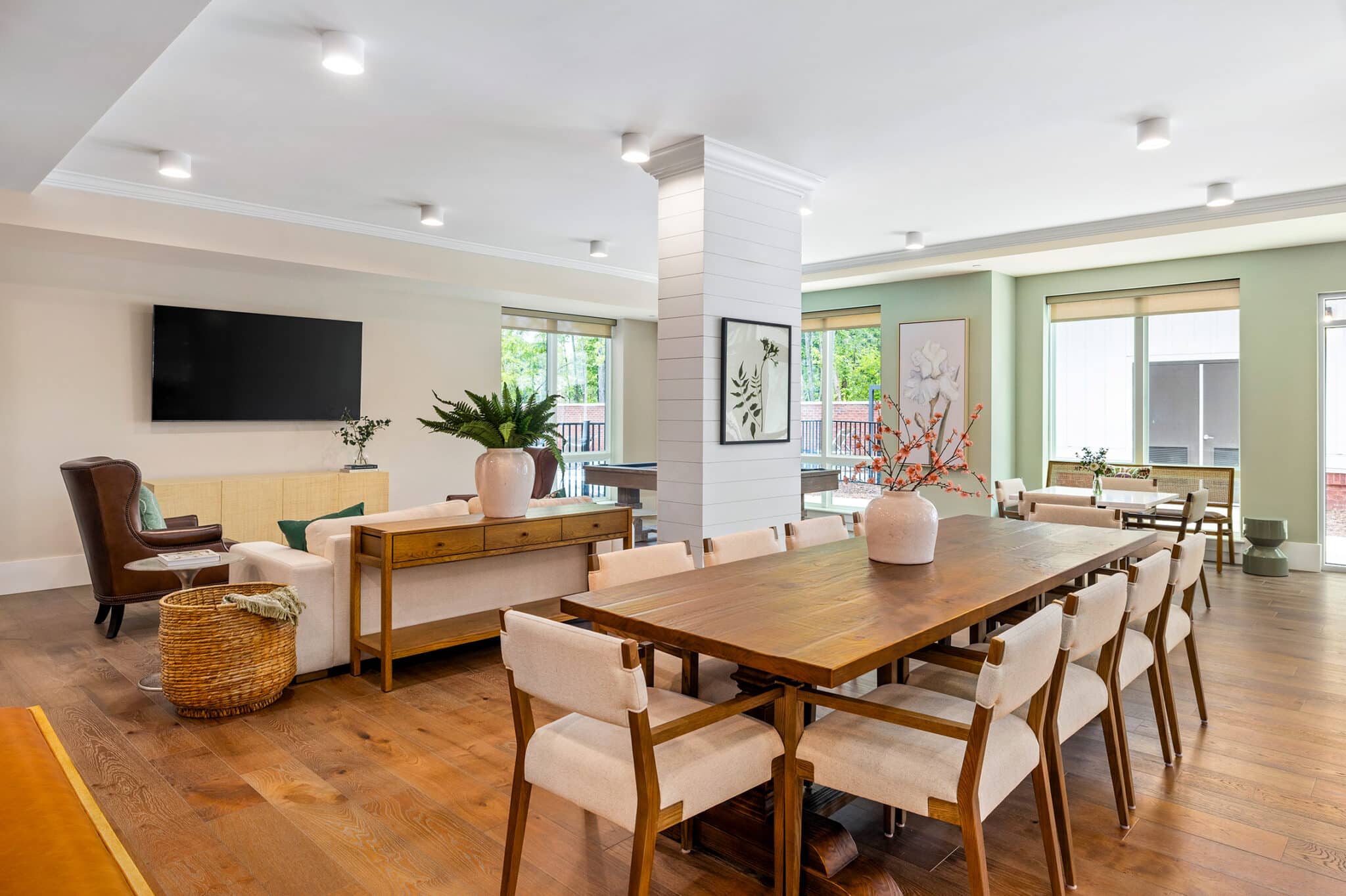 Community Dining Area