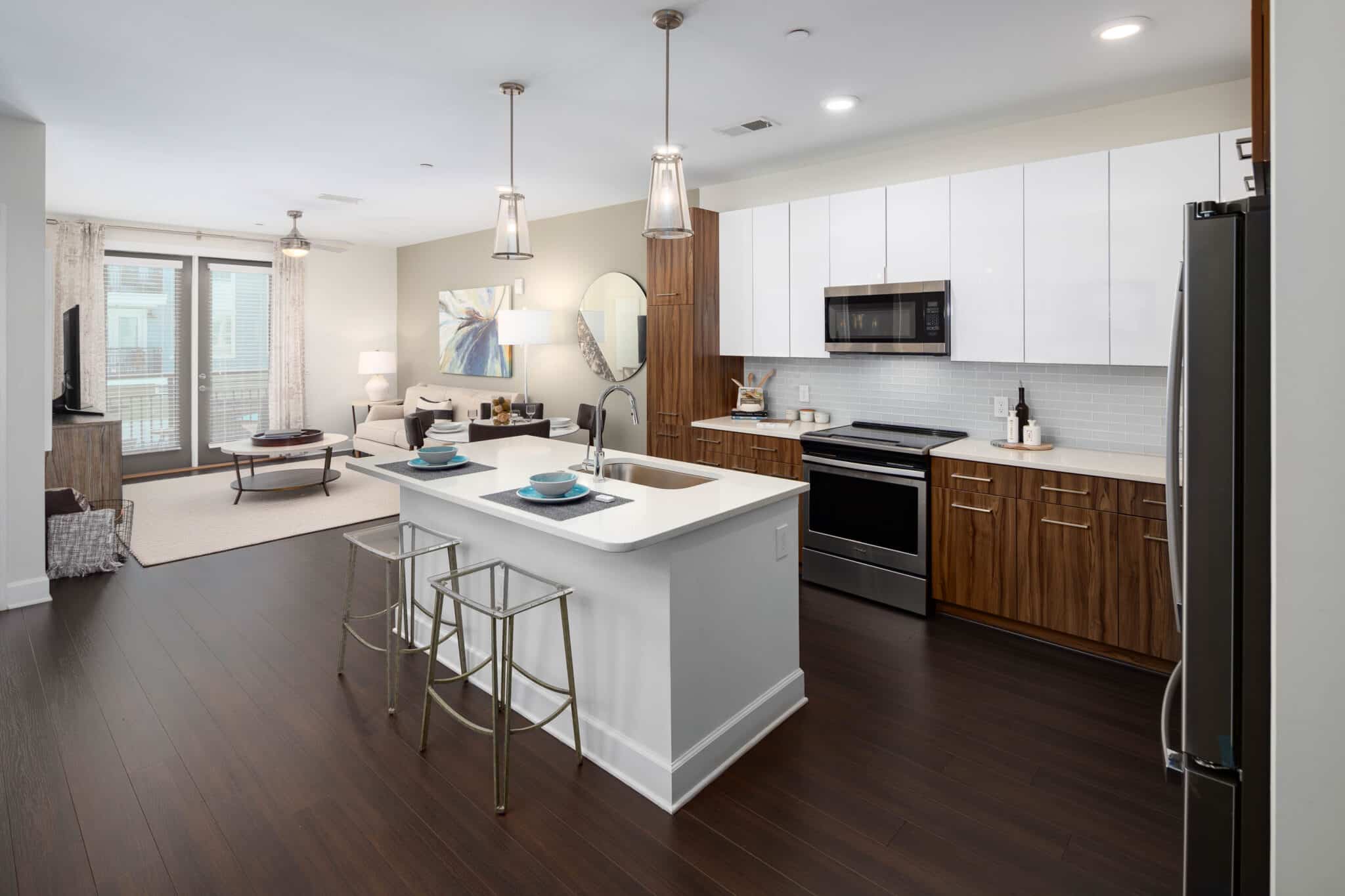 Kitchen with Island Counter 
