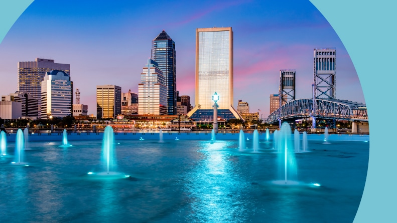 The city skyline and the fountain in Jacksonville, Florida.