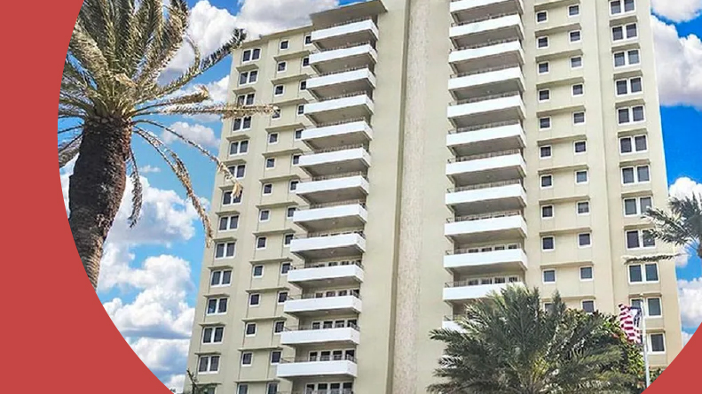 Exterior view of a residential building in Sabal Ridge in Boca Raton, Florida.