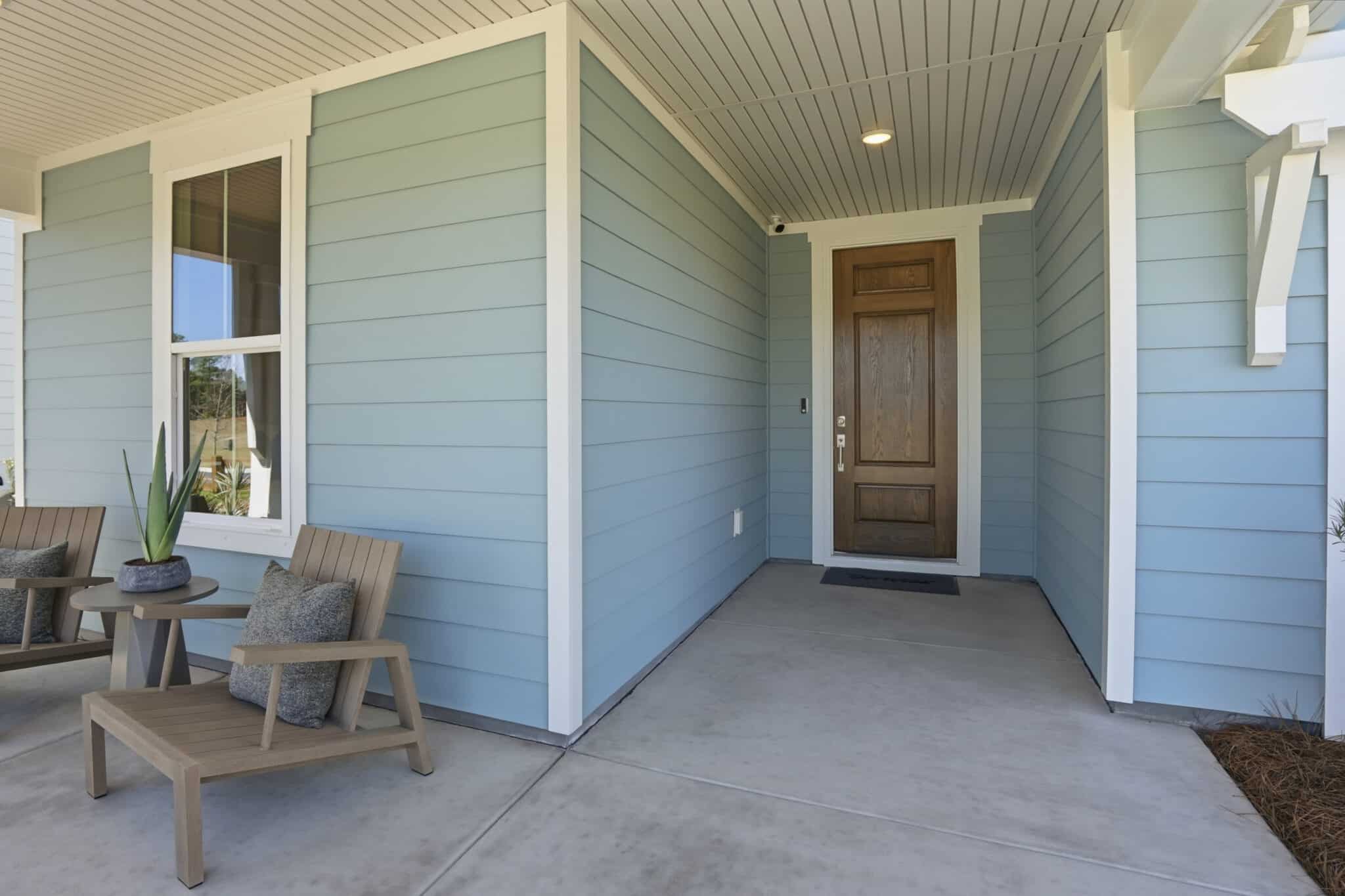 Covered Front Porch of the Prestige Model