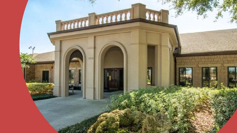 The clubhouse at Royal Highlands in Leesburg, Florida.