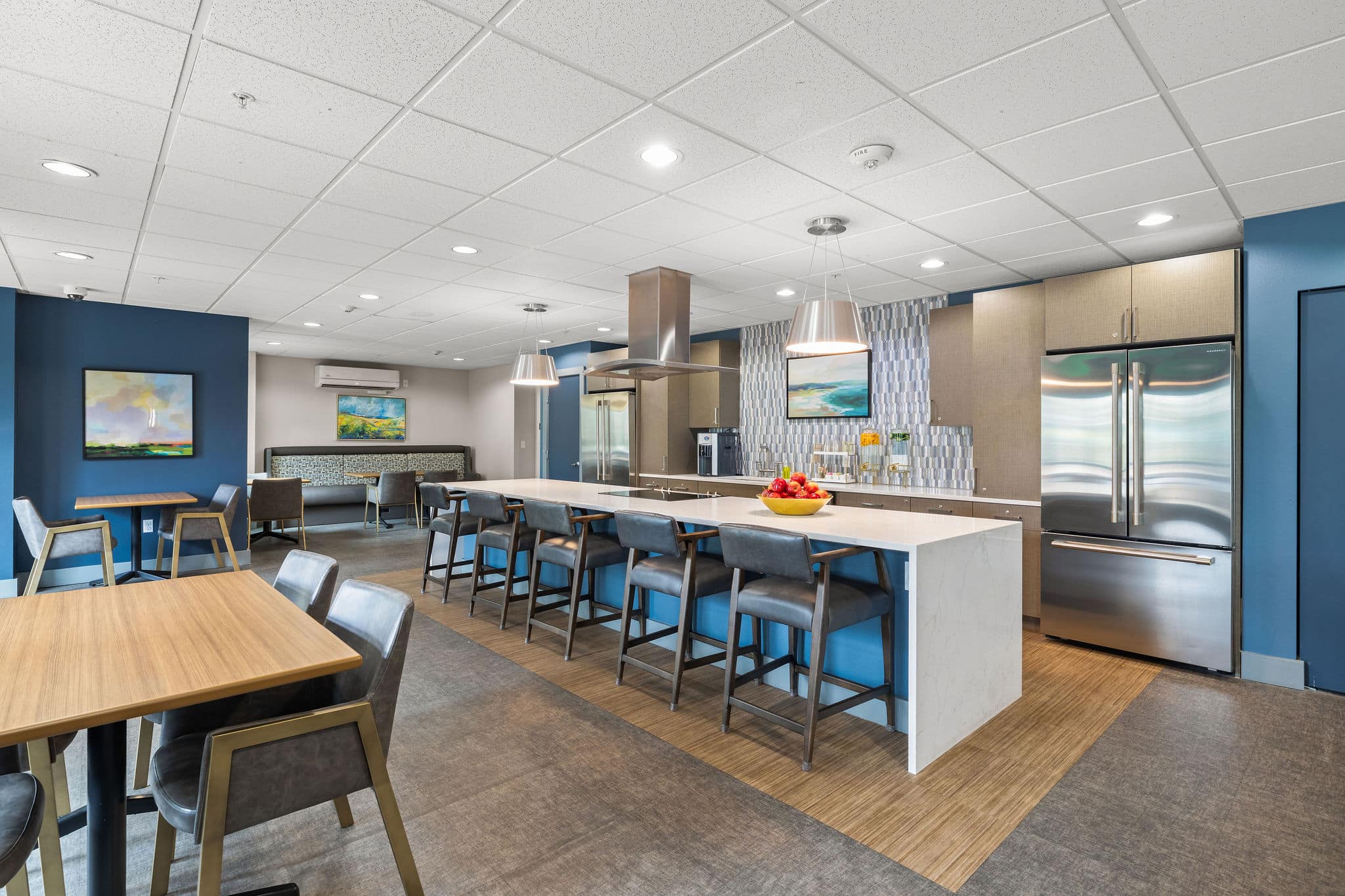 Dining Room & Kitchen