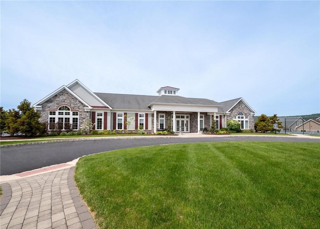 Traditions of America at Saucon Valley - Center Valley PA