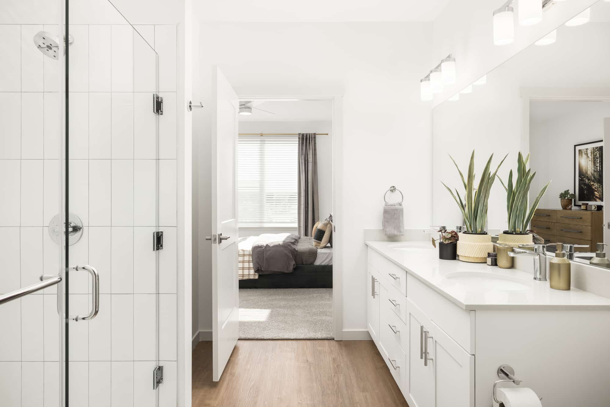 Model Apartment Bathroom
