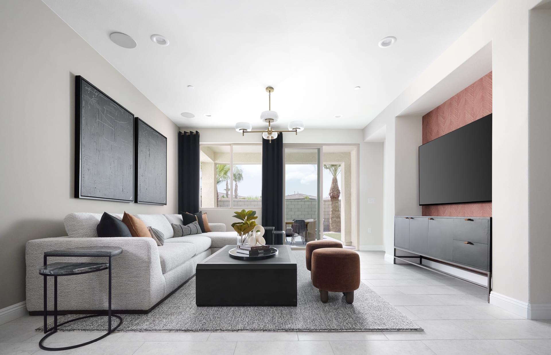 Photo: Tsutsumida Pictures