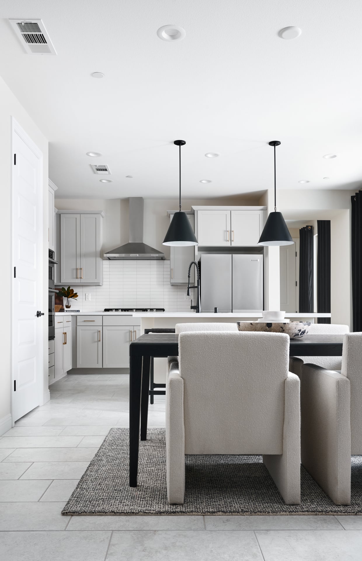 Photo: Tsutsumida Pictures