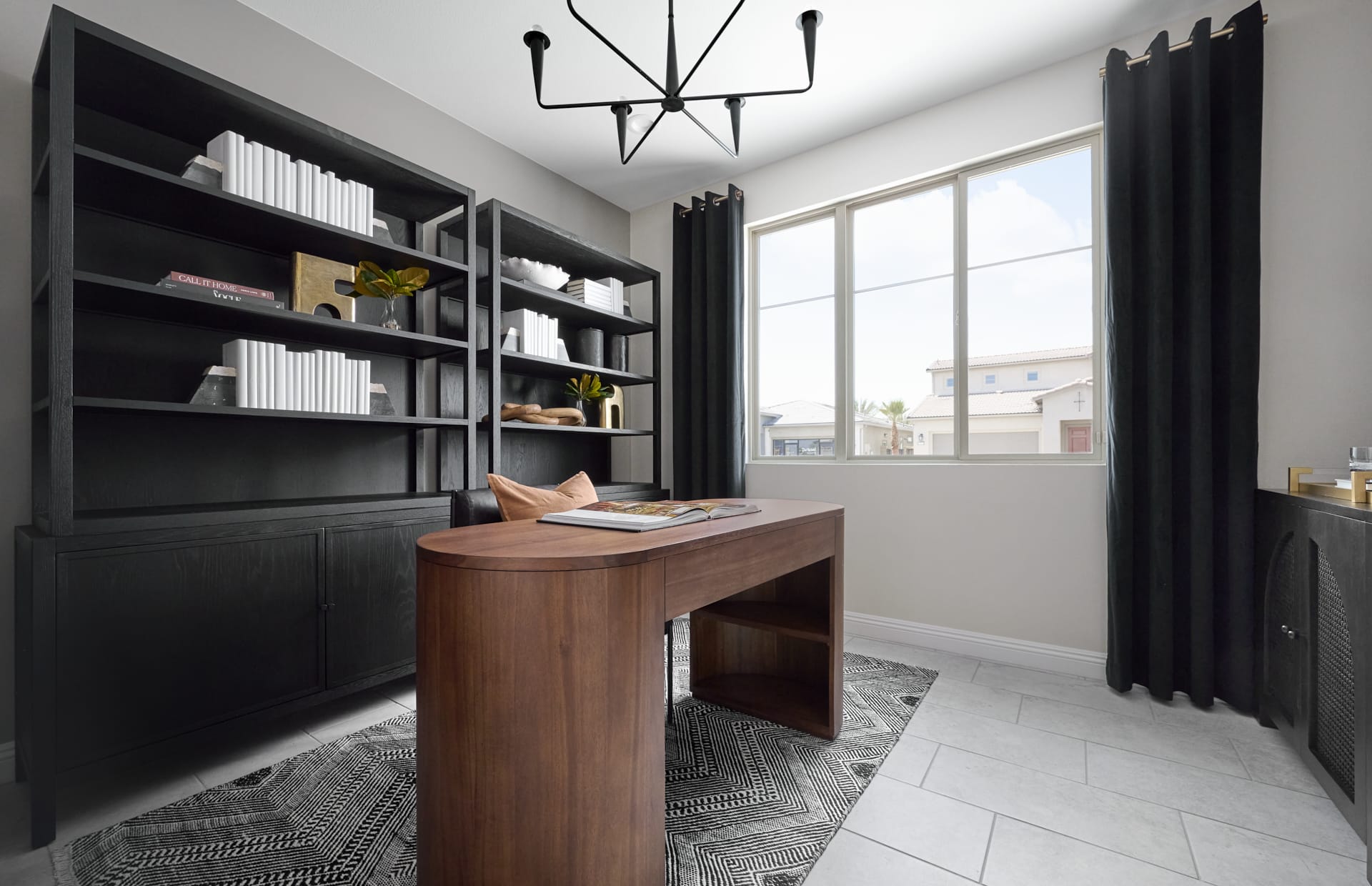 Photo: Tsutsumida Pictures