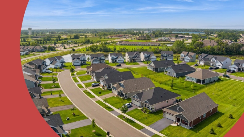 Aerial view of the homes at Watermark Villas in Lino Lakes, Minnesota.