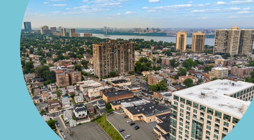 Aerial view of Cliffside Park, New Jersey with the New York City skyline in the background.